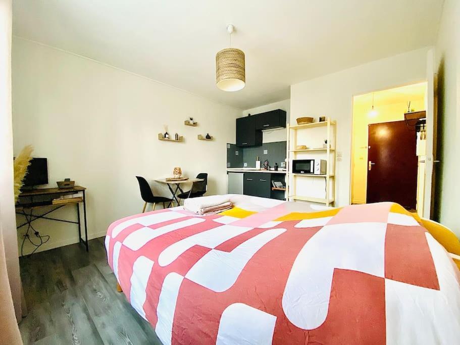 Appartement Au Calme Confort & Proche Centre à Le Mans Extérieur photo